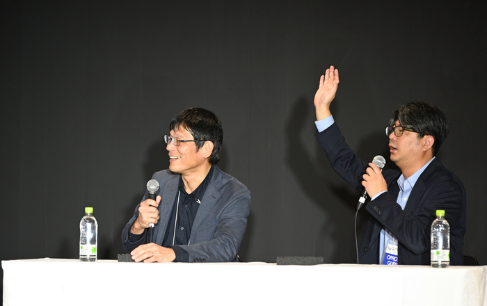 メイクングトークに登壇した左：堀川憲司氏（代表取締役、プロデューサー）、右：相馬紹二氏（取締役、プロデューサー）